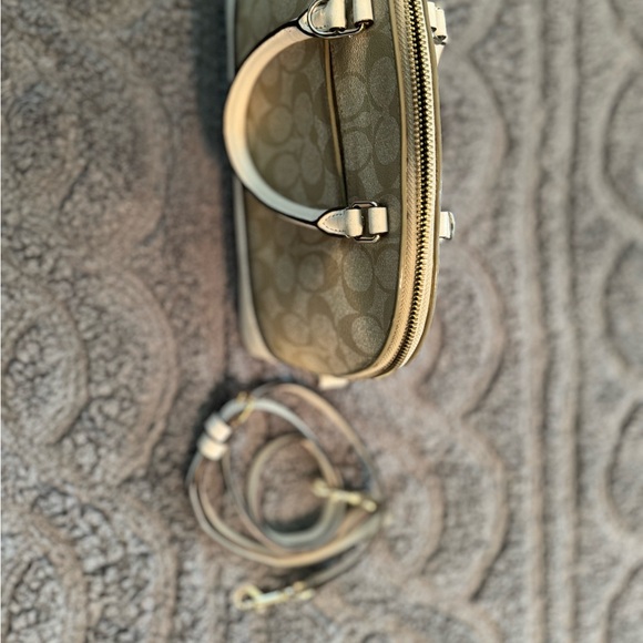 Cream and Light Khaki COACH Handbag - Picture 5 of 5